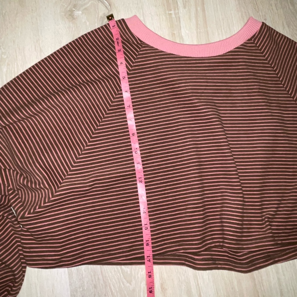 NWT HYFVE Crop Sweater Balloon Sleeve Lg - Picture 7 of 16